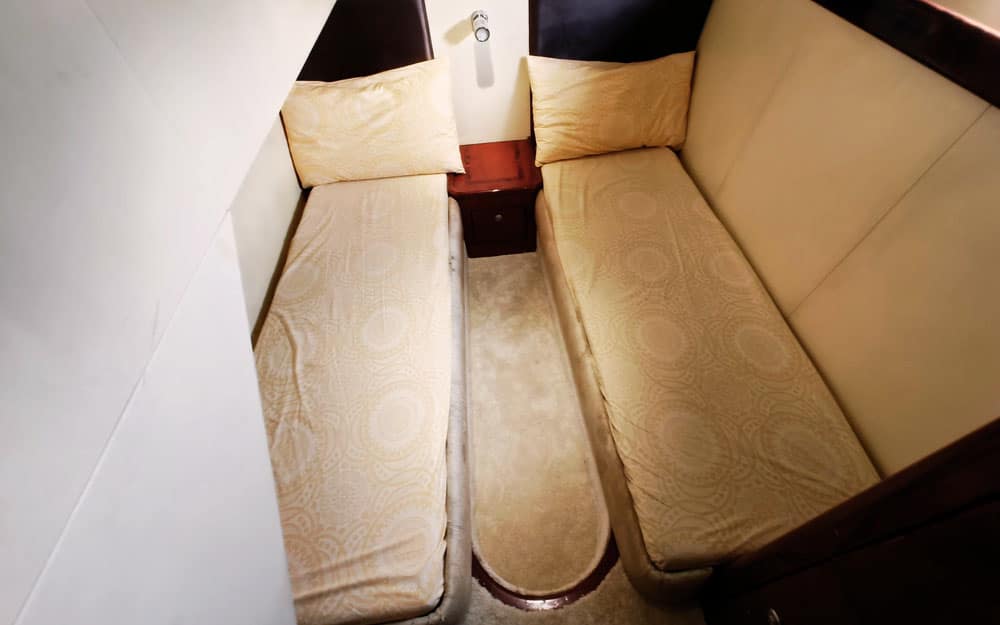 50FT Majesty Yacht - Image 4