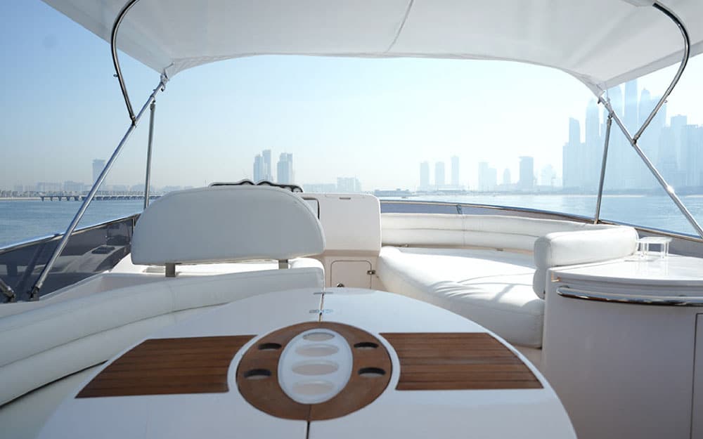 55FT Pearl Yacht - Image 2